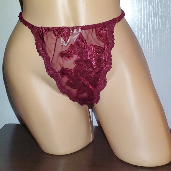 Victoria's Secret Gold Tag V-String Panties. One Size - Picture 1 of 4